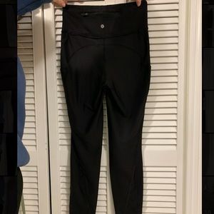 Flurry-Up super high rise tight 28” lulu lemon - like new